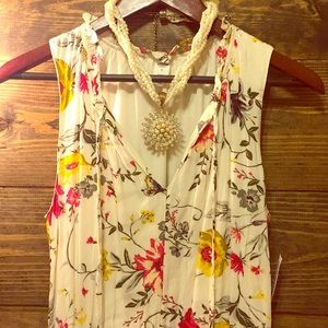 Gorgeous floral print maxi! 